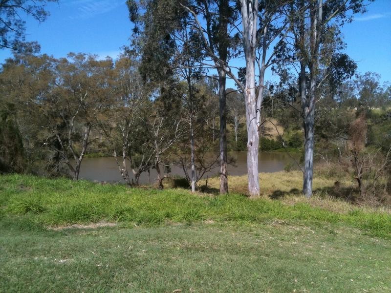 120 Landing Place, Moggill QLD 4070